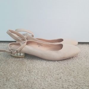 Chase & Chloe Flats